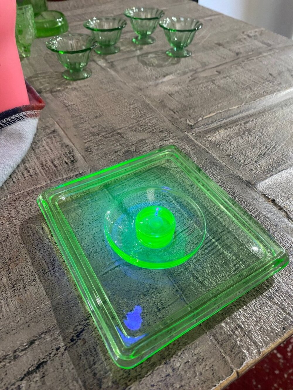 Hazel Atlas Refrigerator Dish Lid Uranium